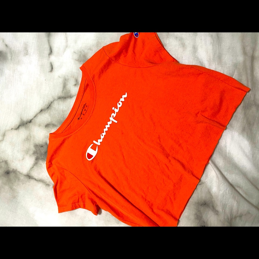 Cropped Champion t-shirt